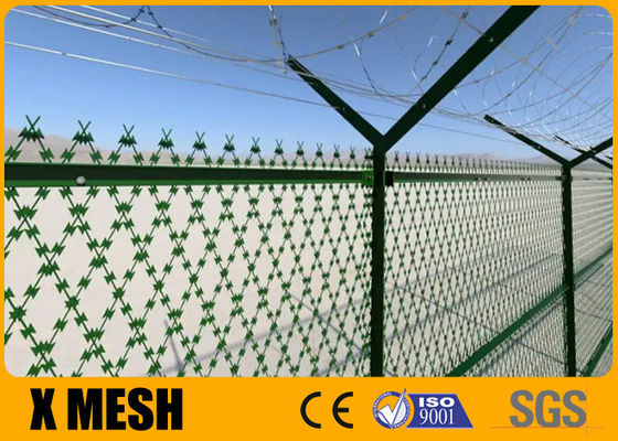 ASTM Standard Bto-22 Welded Razor Wire Mesh Digunakan Di Bandara Dan Pangkalan Militer