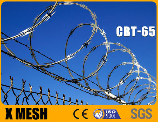CBT 65 Tipe Concertina Wire Dengan Bahan SUS 304 Ketebalan 0,5mm Untuk Pagar Keamanan