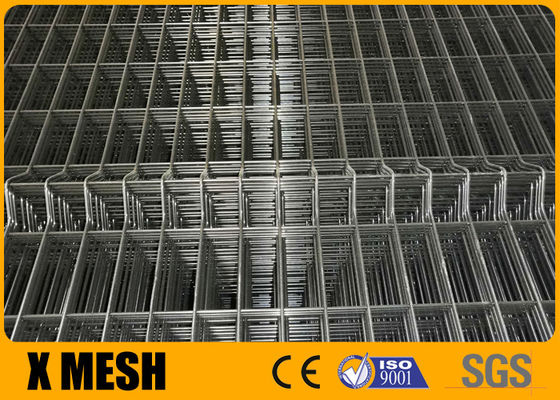 2.4m Housing Estate Powder Coated Wire Mesh Anggar Jarak Vertikal 50mm V Bentuk Tikungan