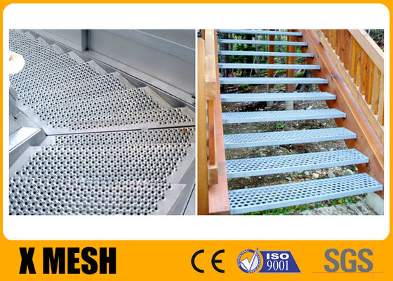 Aluminium Dan Karbon Ringan Punched Galvanized Walkway Grating Welded