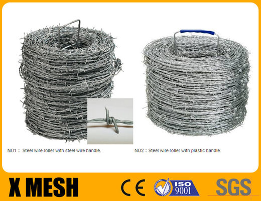 Galvanized Barbed Wire Dengan Empat Barb Tipe Reverse Twist Tensile Tinggi Untuk Keamanan iter