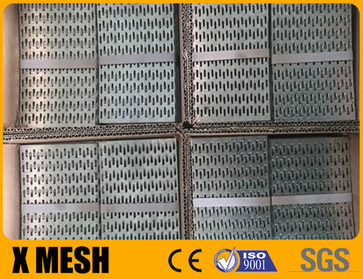 ASTM A 924 Standar Gang Nail Plates digunakan untuk melindungi kabel yang melewati stud