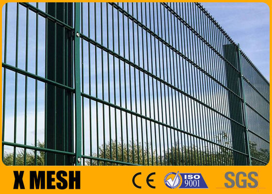 Panel Las Keamanan Peach Post Anti Climb Mesh Fence 1230mm Tinggi